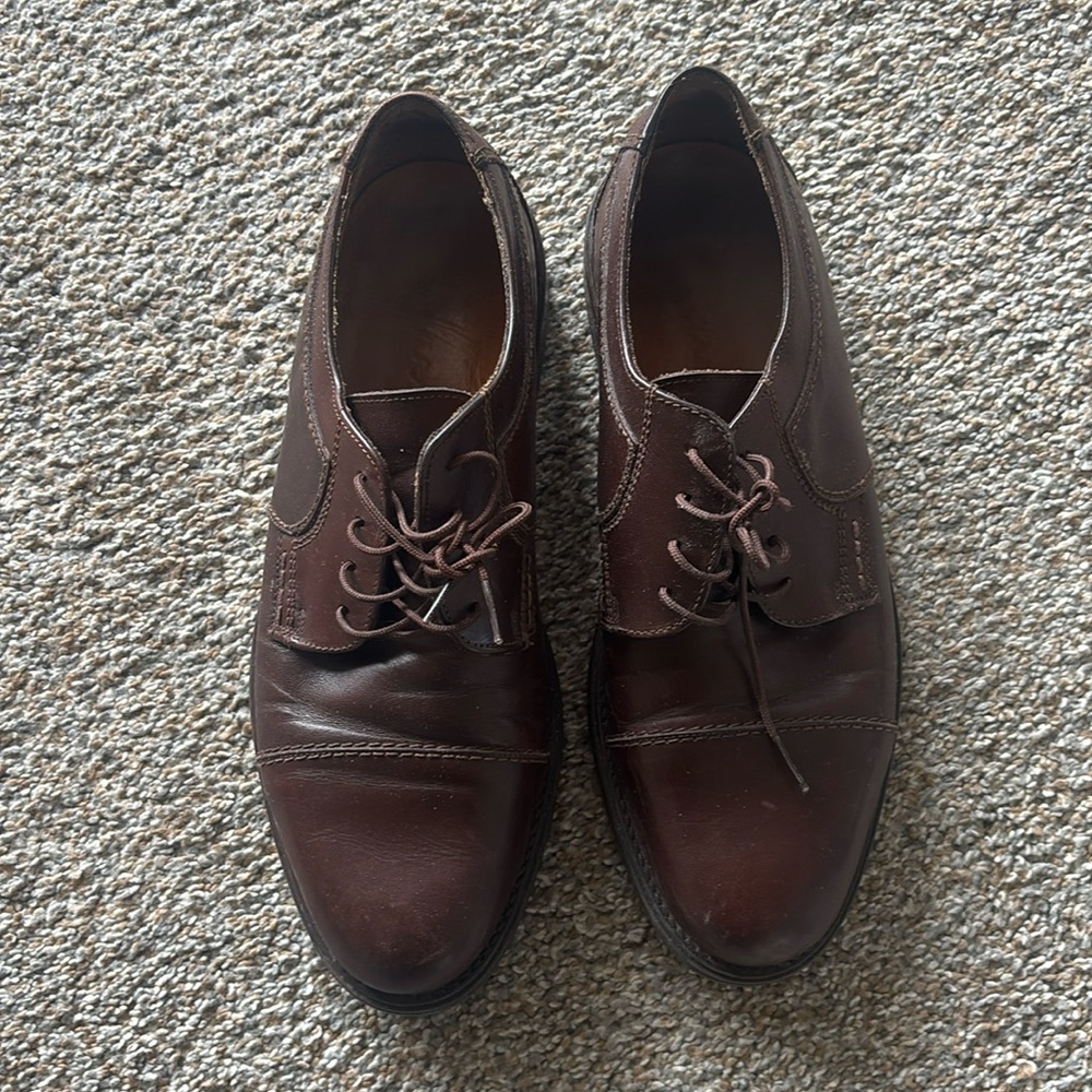 Clarks Shoes Men’s Leather Oxfords